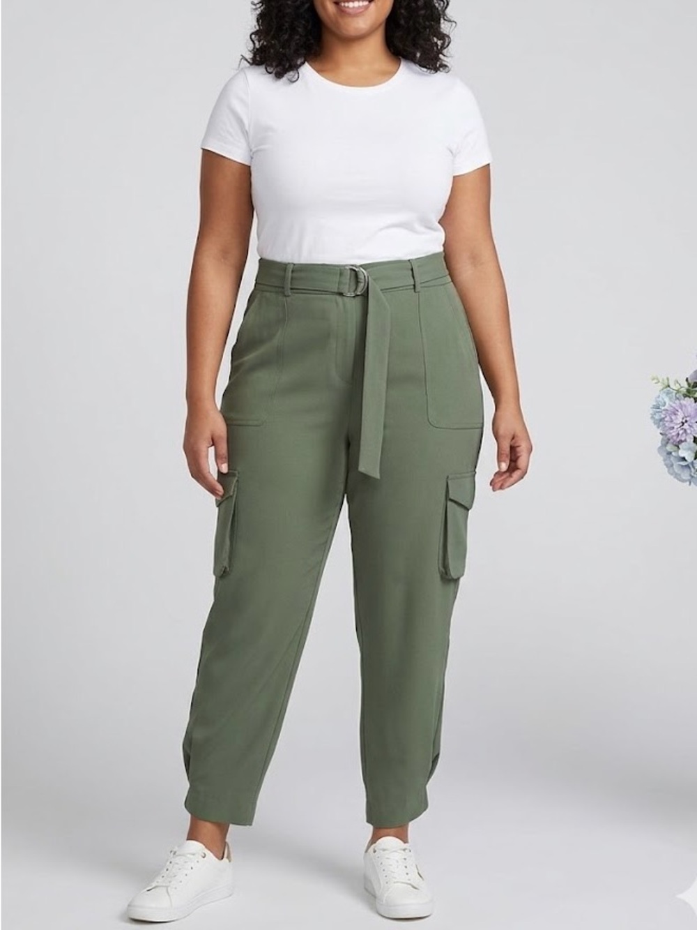 EXPRESS  Women’s  Olive Green Ankle High-Rise Cargo Pants W/Belt Size 8